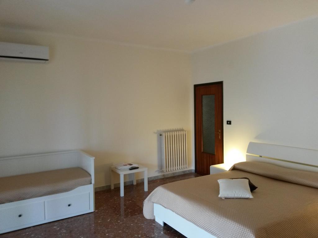 B&B Musica E Mare Monopoli Ruang foto