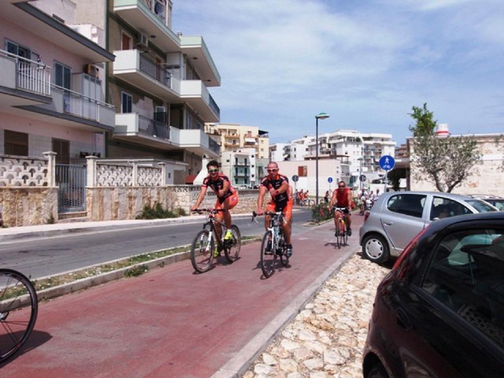 B&B Musica E Mare Monopoli Bagian luar foto